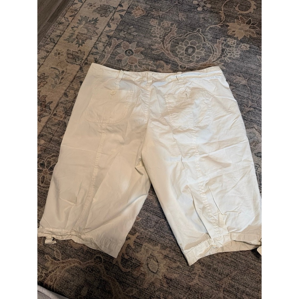 Norma Kamali Parachute Cargo Bermuda Long Length Shorts - Picture 3 of 3